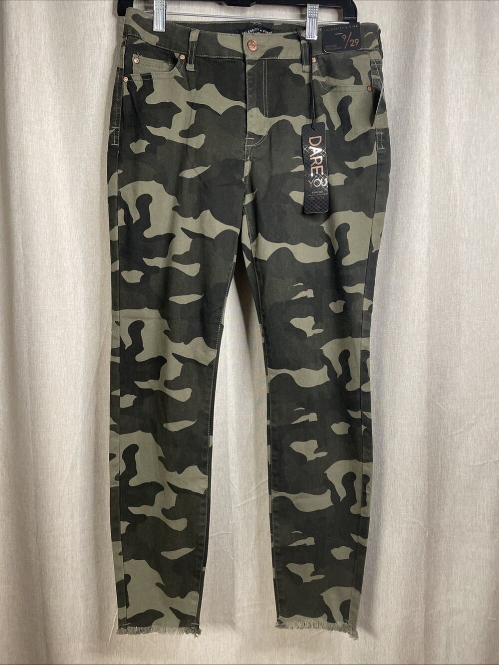 Celebrity Pink NWT Mid Rise Ankle Skinny Pants - Camo Print - Sz 9/29